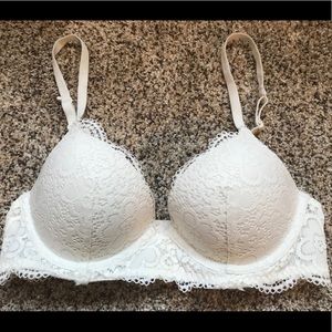 🔴 LAST CHANCE 🔴 Aerie White Lace Bra
